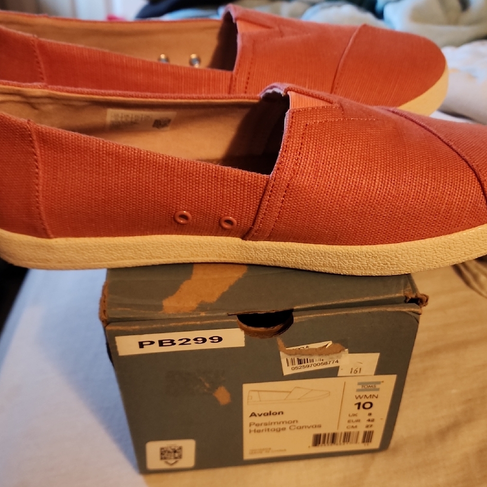 Avalon Women's Heritage Canvas Flats - Persimmon BRAND NEW